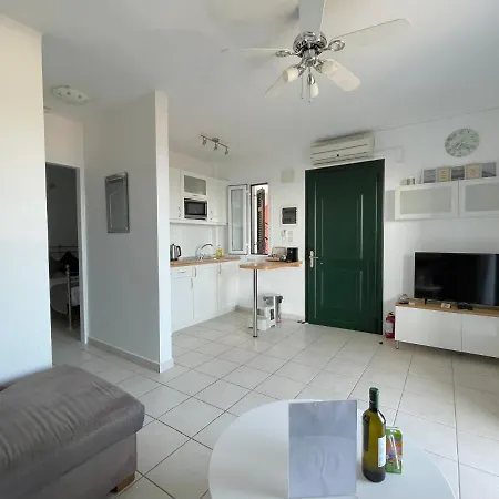 Bluview, Glyfada, Corfu Apartment